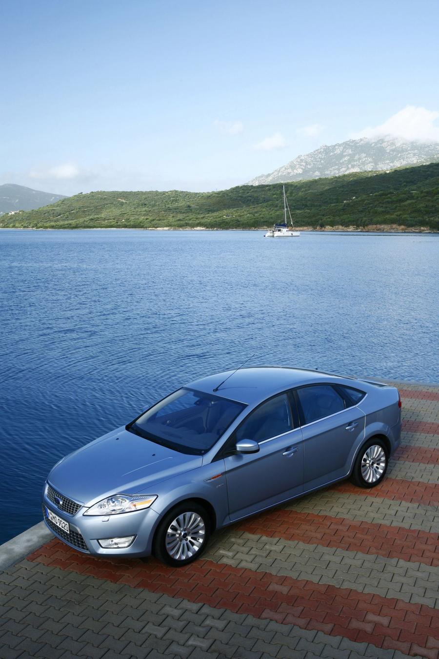  Ford Mondeo 2007 года  (фото 25 из 76)